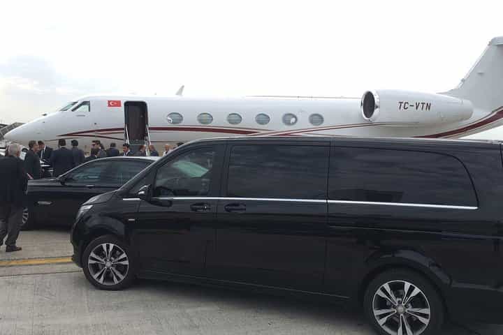 Airport transfers from Brussels to Zaventem Brussels airport by luxury car