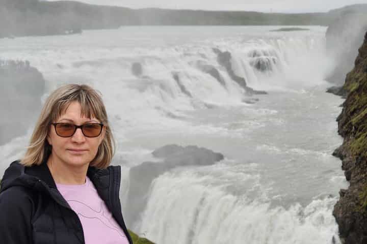 Private Golden Circle Escape from Keflavik Airport: Savor 5 iconic destinations