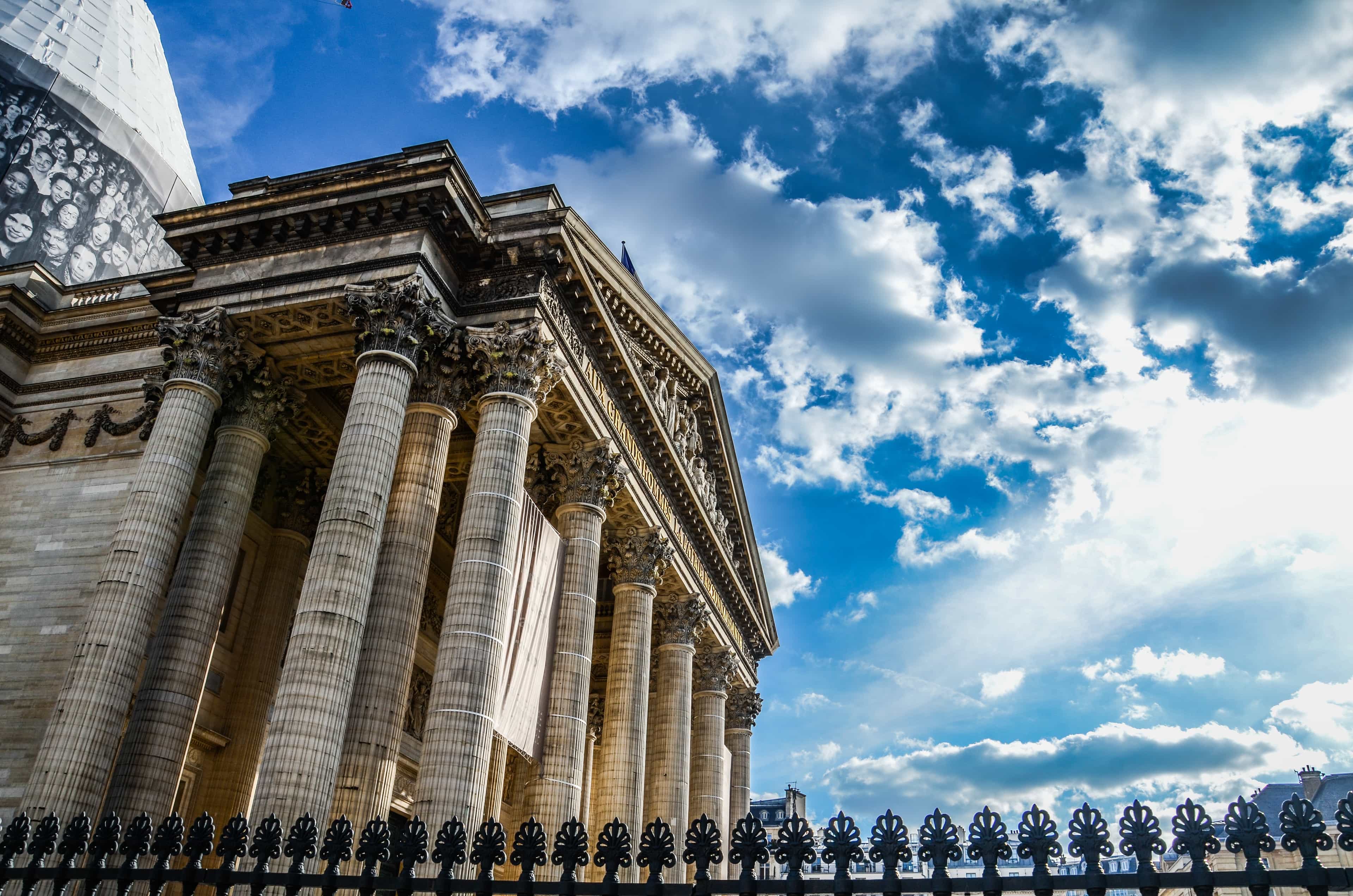Paris: Latin Quarter Highlights Walking Tour