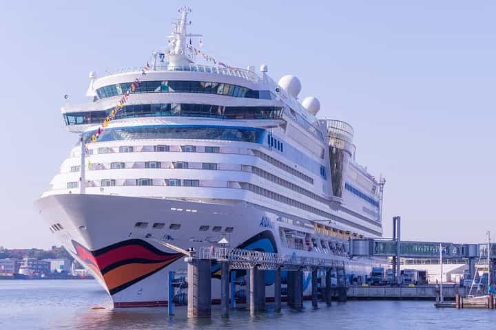 Private transfers to/from Portsmouth International Port and Central London
