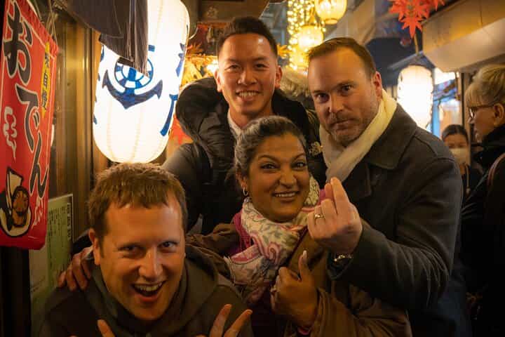 Tokyo: Shinjuku Local Bar & Izakaya Crawl Tour