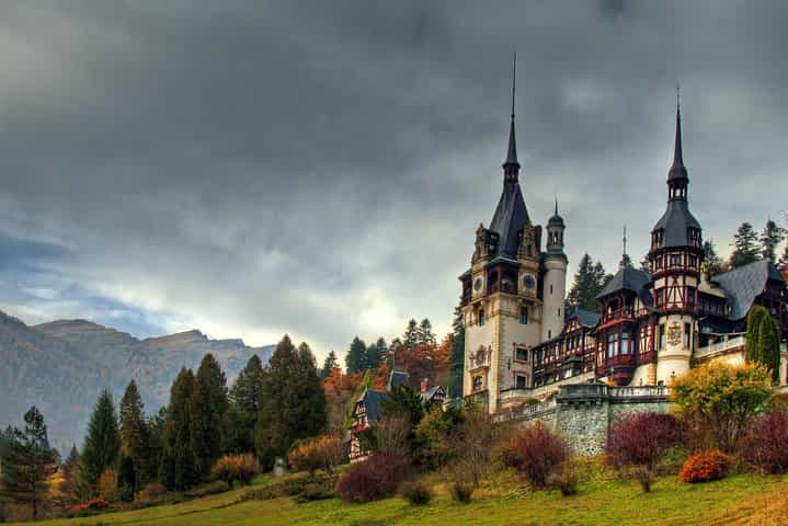 Classic Romania Tour - small group in 8 days: Transylvania and Maramures