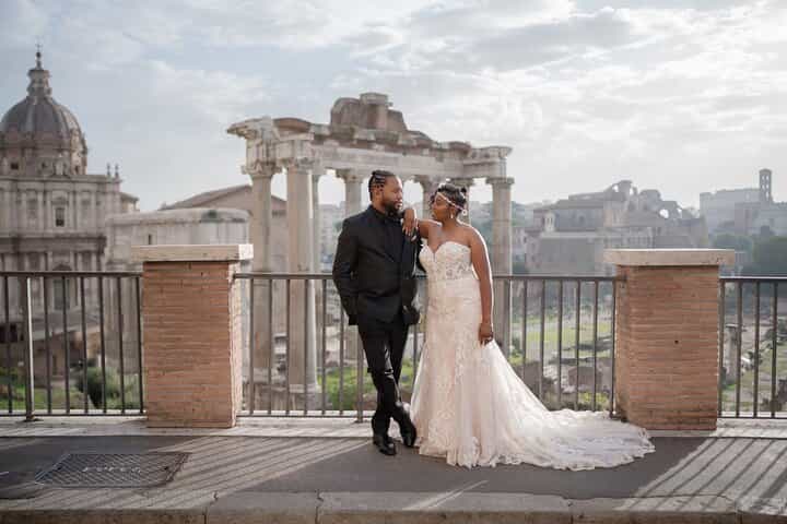 Rome: Private Photo shoot with Professional Photographer