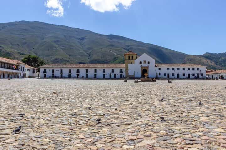 Aventura de un día: Villa de Leyva y Catedral de Sal de Zipaquirá desde Bogotá