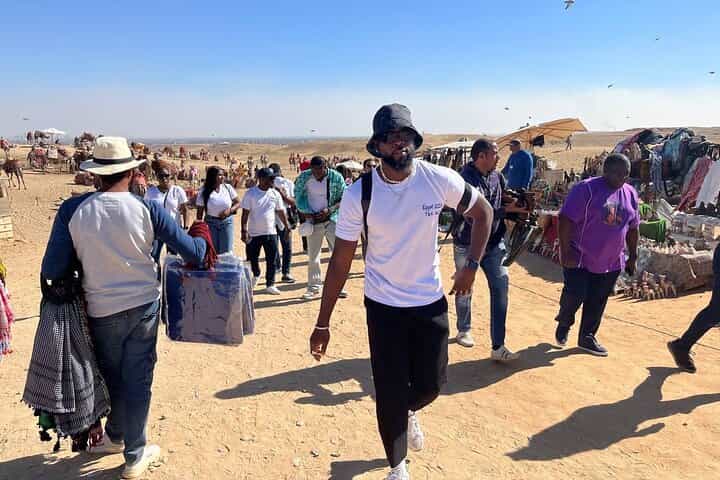 Private Half day Tour of the Pyramids and Sphinx from Cairo 