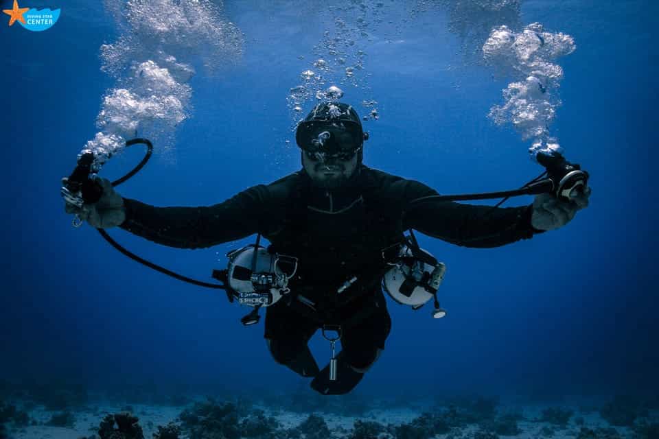 Hurghada Yacht Diving Day Tour with 2 Dives, Lunch & Private Transfers