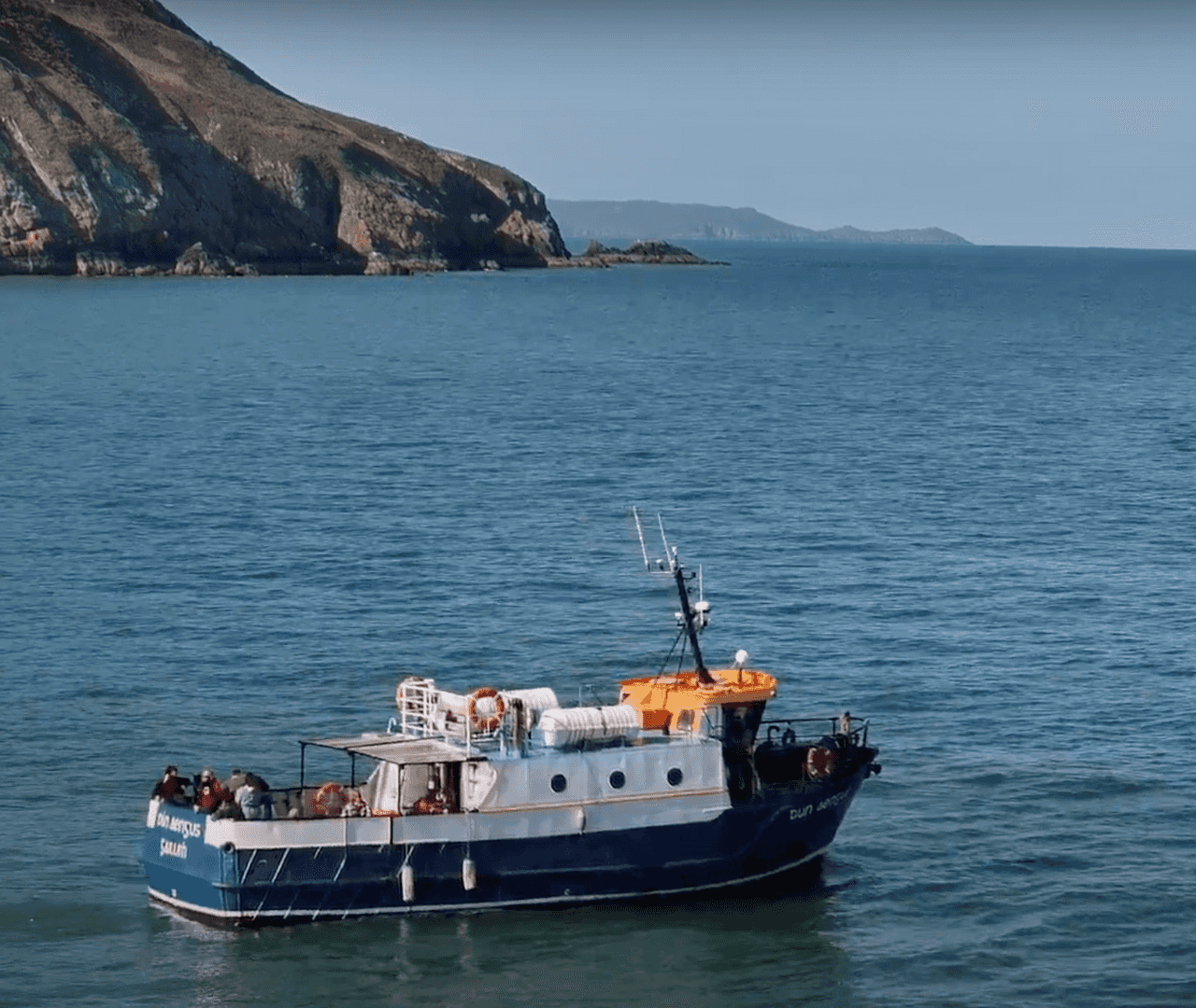 Howth Cliffs and Lighthouse Cruise