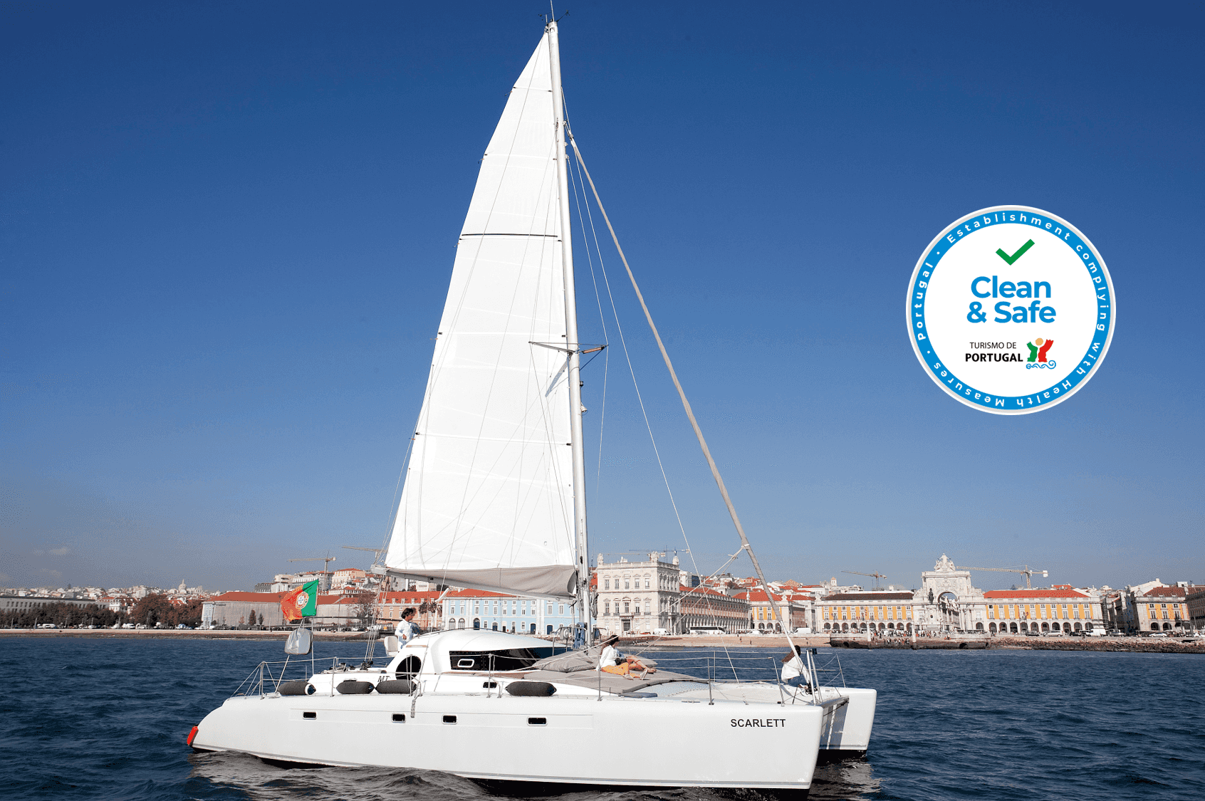 2H Tour on a Private Sailing Catamaran "Scarlett" up to 16 people