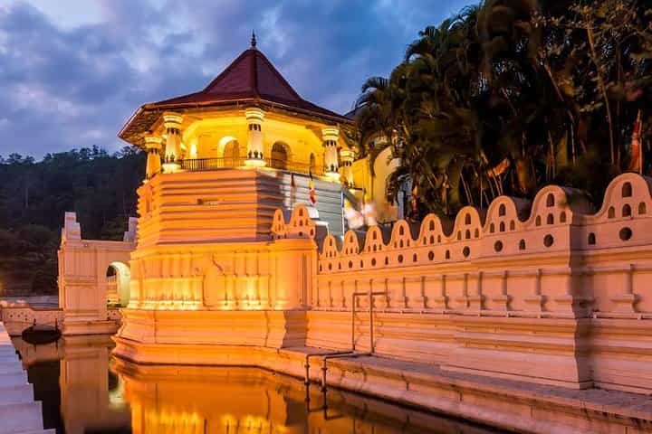 Kandy City Tour Including Botanical Gardens Peradeniya