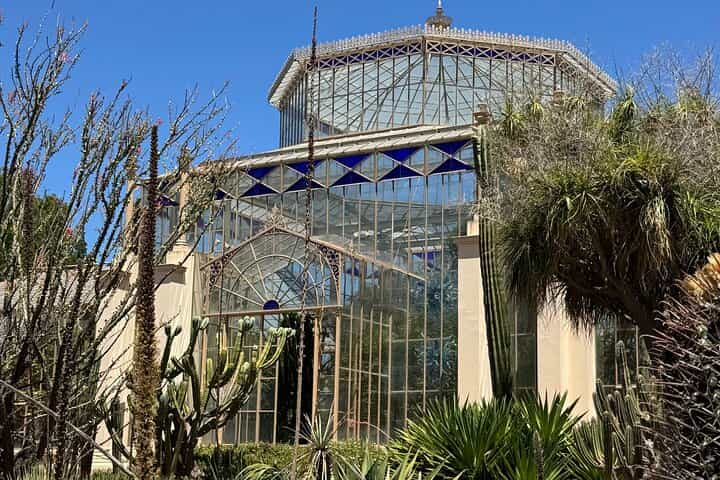 Discover Adelaide: Haigh's, Glenelg, City Gems & Hills Brewery