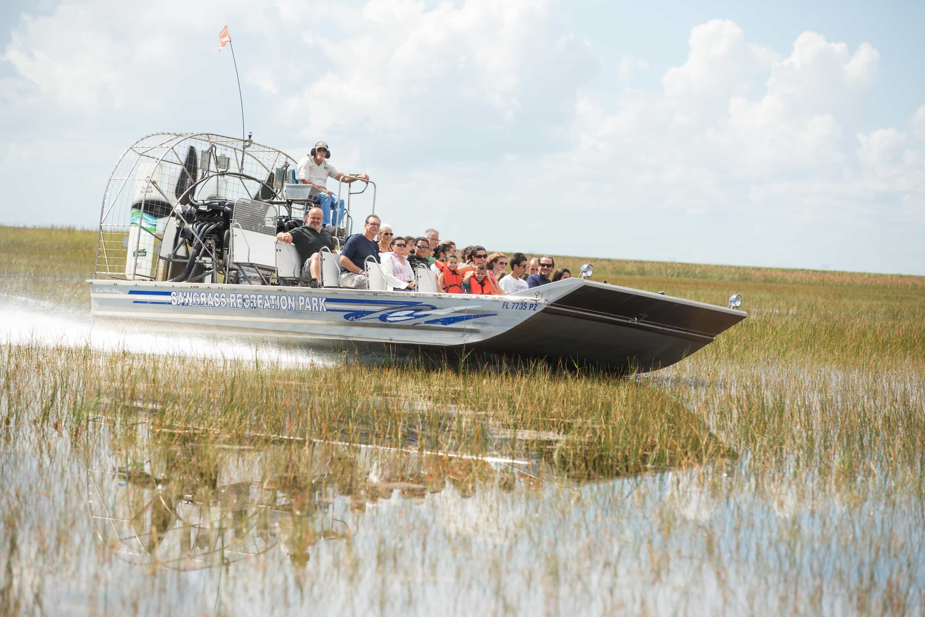 Miami Full-Day Combo: 75 min cruise + Everglades Airboat Tour + Double Decker Bus