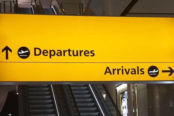 Private Transfer from Heathrow Airport to Gatwick Airport via London Hotel