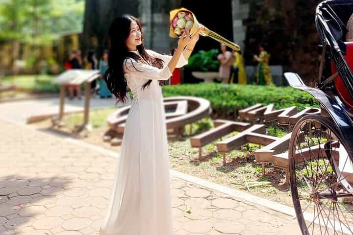 Hanoi Instagram Photo Tour: Ao Dai And Rickshaw Ride 