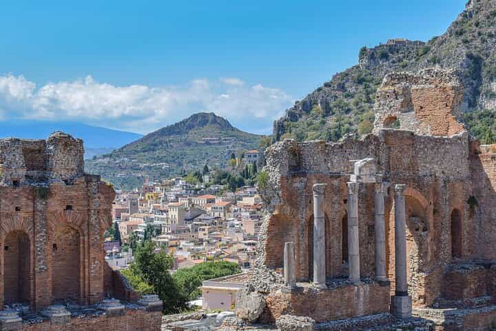 Catania: Mount Etna and Taormina Private or Small-Group Day Tour 