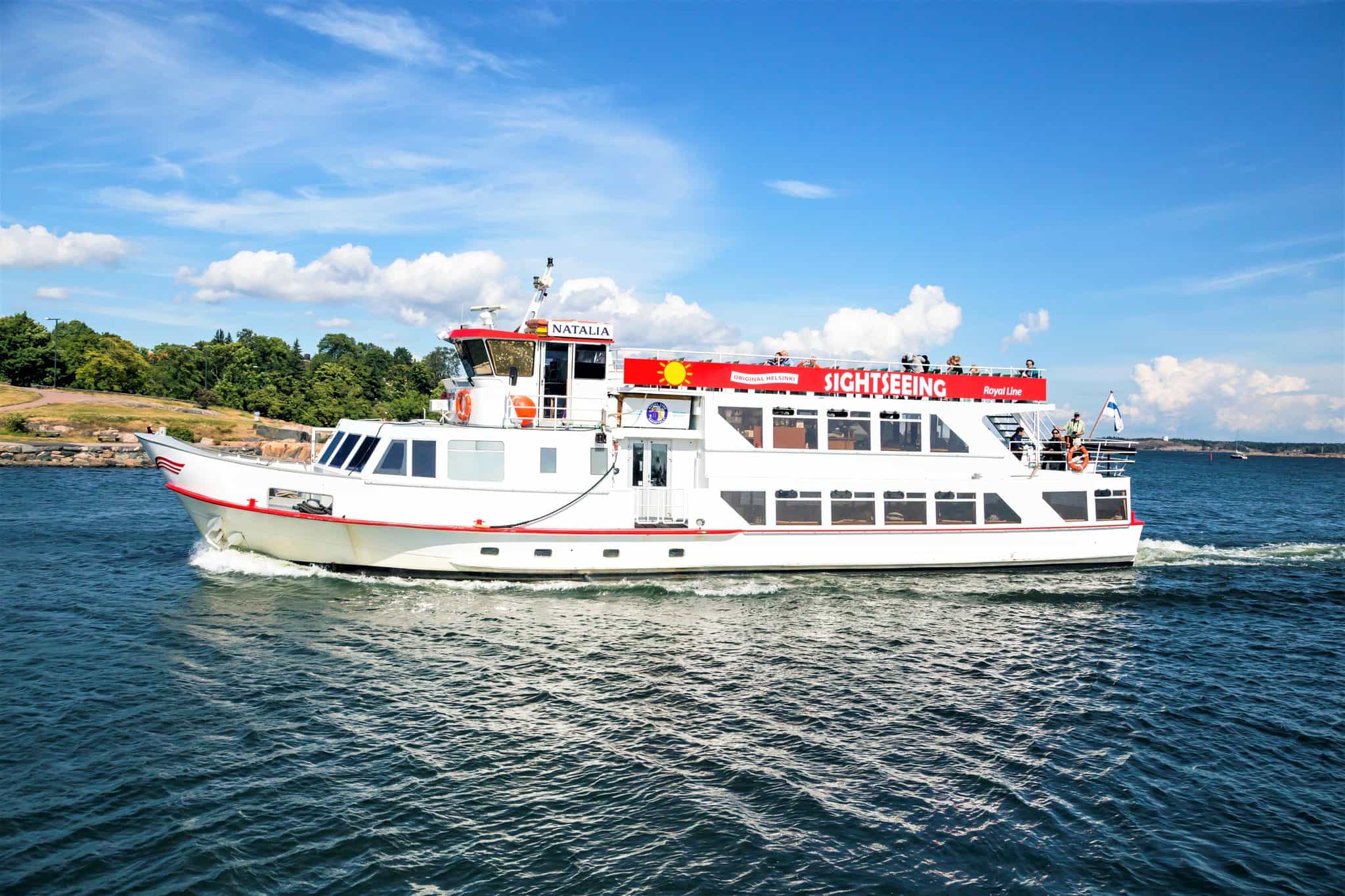 Money Saver: Combination of Hop On Hop Off bus & Boat Sightseeing