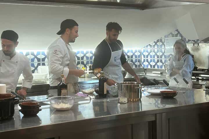 Cooking school in Sorrento with tastings of local olive oil 