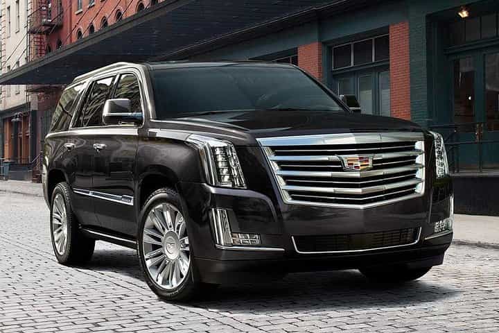 Chicago Airport Transfer: Chicago to O'Hare Airport ORD in Luxury SUV