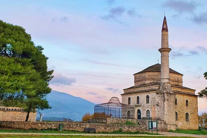 Private Transfer from Ioannina to Athens