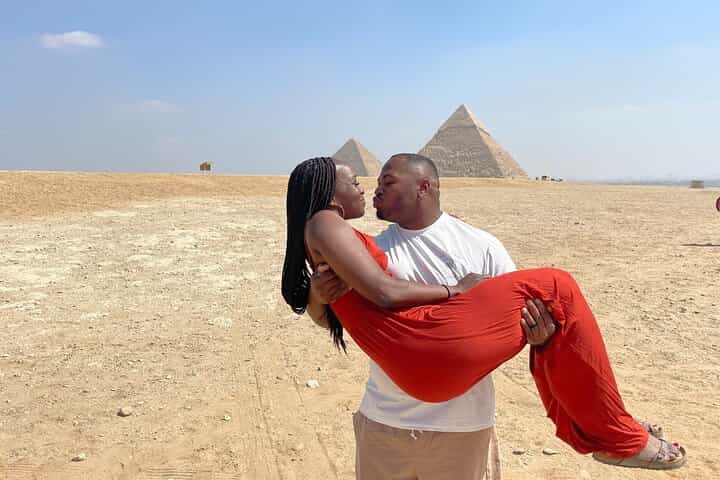 Private Guided Tour to Pyramids, Sphinx,Grand Egyptian Museum GEM