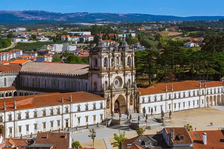 Alcobaça Nazaré and Obidos Private from Lisbon