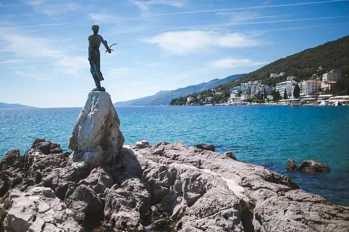 From Zagreb: Opatija, Rijeka, Trsat Private Tour