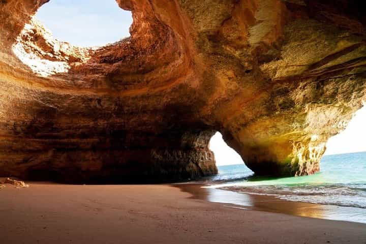 Algarve Private Tour: Sagres and Benagil from Lisbon