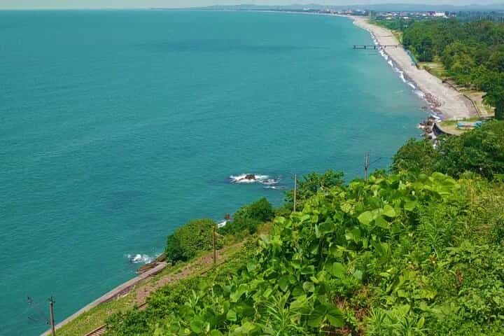 Tbilisi & Batumi: 8 Days of Georgian Wonders