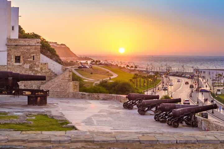 Tangier & Asilah: Luxury Private Tour from Malaga or Tarifa 