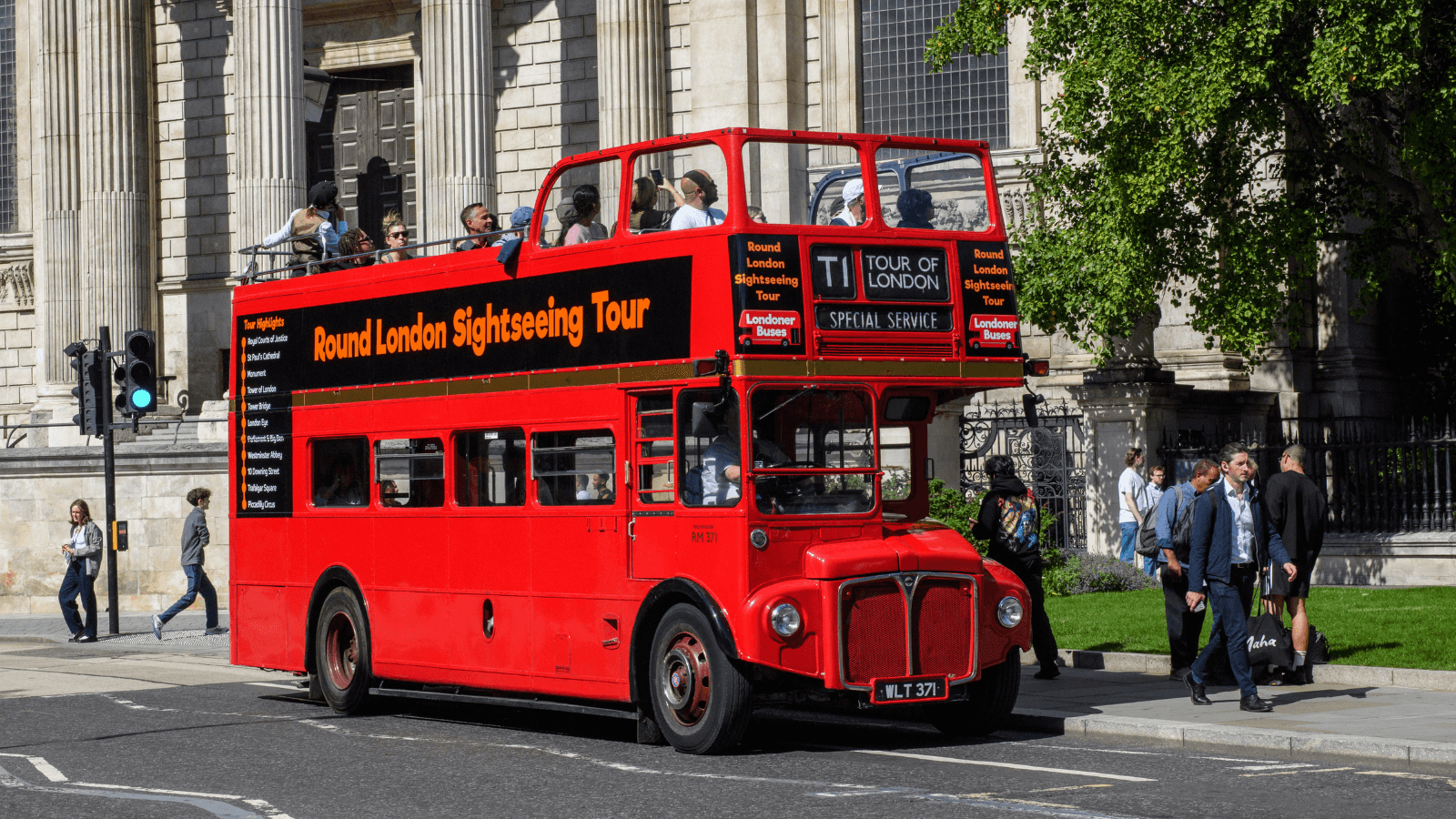 Round London Sightseeing Tour