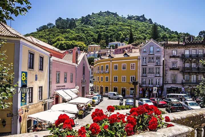 Sintra Private Personalized Half-Day Experience