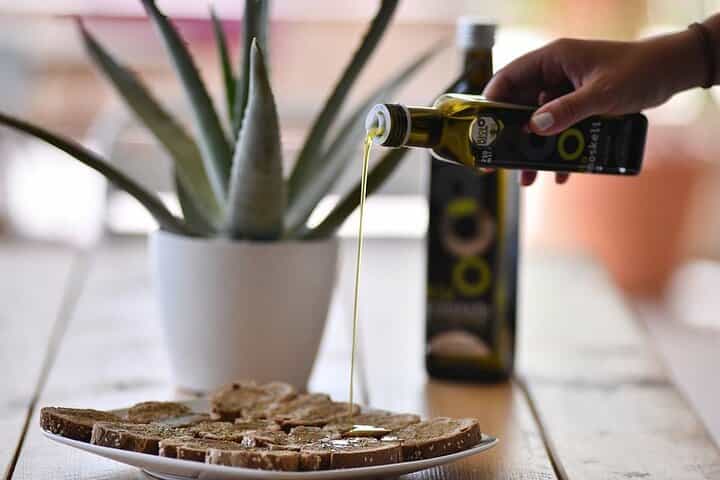 Chania Private Olive Oil Factory and Brewery Tour with Meal
