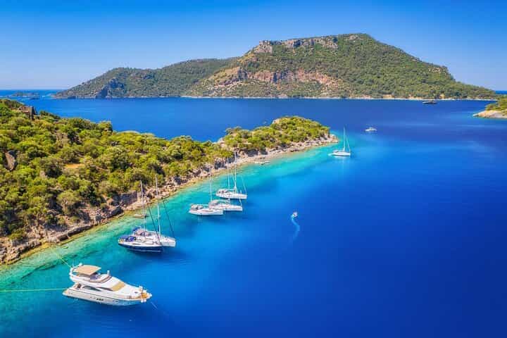 12 Islands Boat Tour from Fethiye with Grilled Lunch