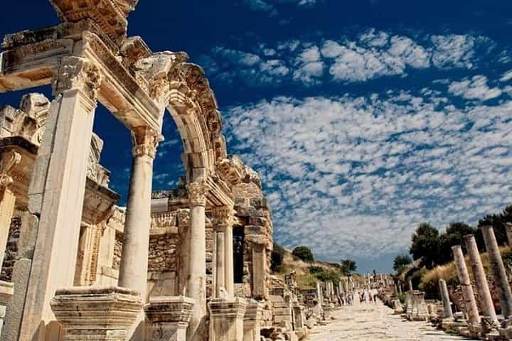 Private Tour: SKIP-THE-LINE Ephesus Tour From Izmir Port or Hotel