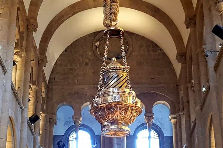 Cathedral guided tour: tickets included with optional Portico