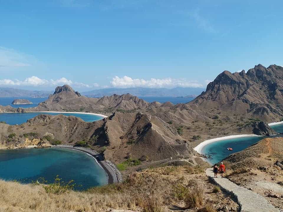 1 day komodo island hopping tour by speed boat to 6 island destination departure from labuan bajo