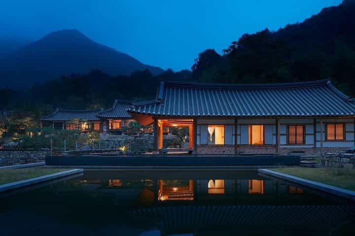 BTS fliming location in Jeonju Tour with House of Awon, Jeonju Zoo