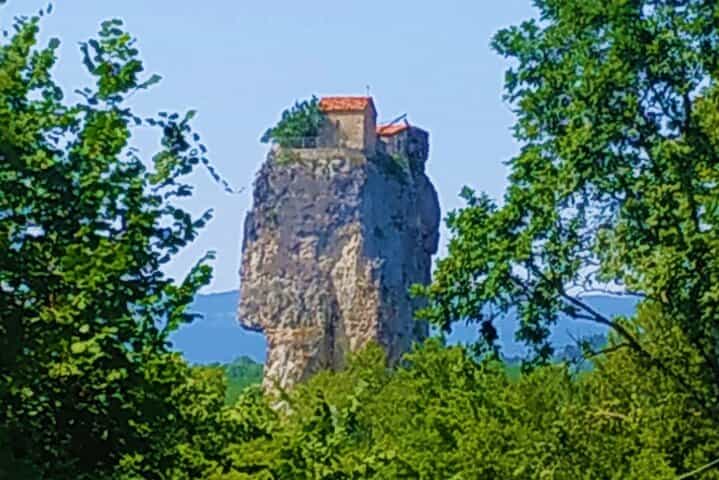 Explore Chiatura: Katskhi, Cableway & More from Tbilisi