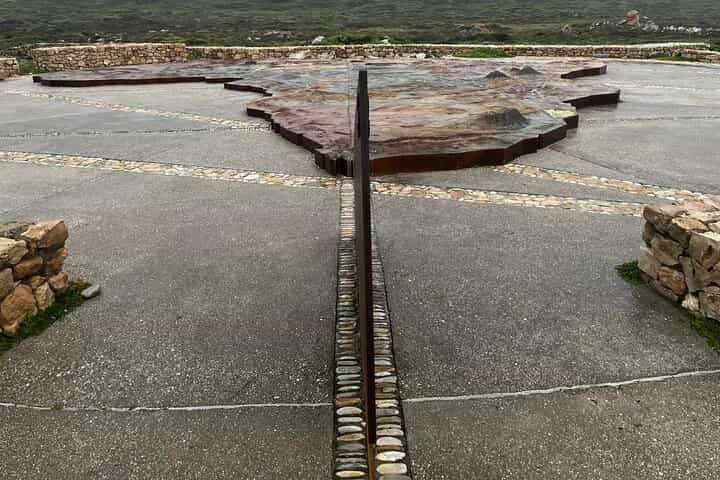 Cape Town City and Garden Route Wildlife Reserves Multi Day Tour