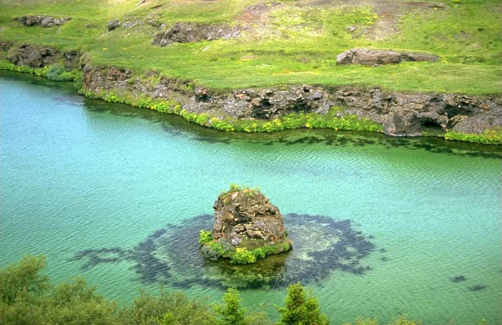 Private Northern Exploration & Earth Lagoon Myvatn Tour from Akureyri