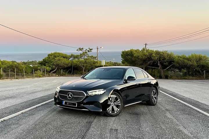 Exclusive 8-Hour Customizable Luxury Chauffeur Service