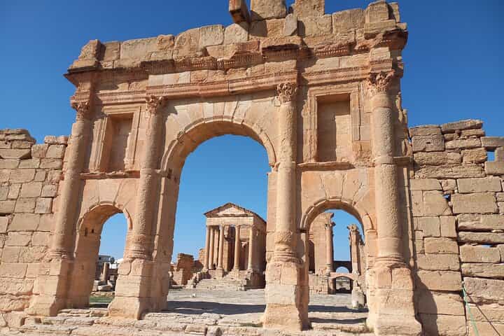 Exclusive 7-Day Tunisia Highlights Guided Tour from Tunis 