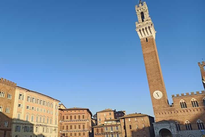 PRIVATE TOUR: Visit Siena and Chianti with Lunch & Wine Tasting Experience