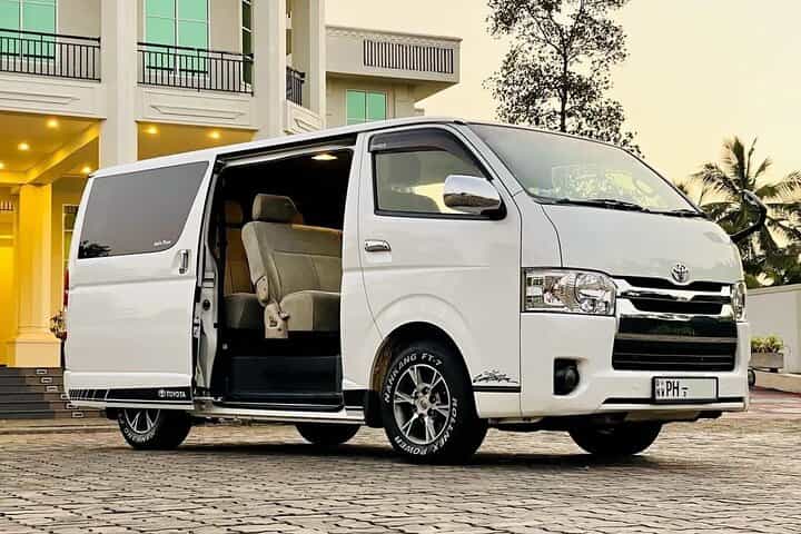 Airport Taxi Transfers from Colombo Airport to Arugam Bay