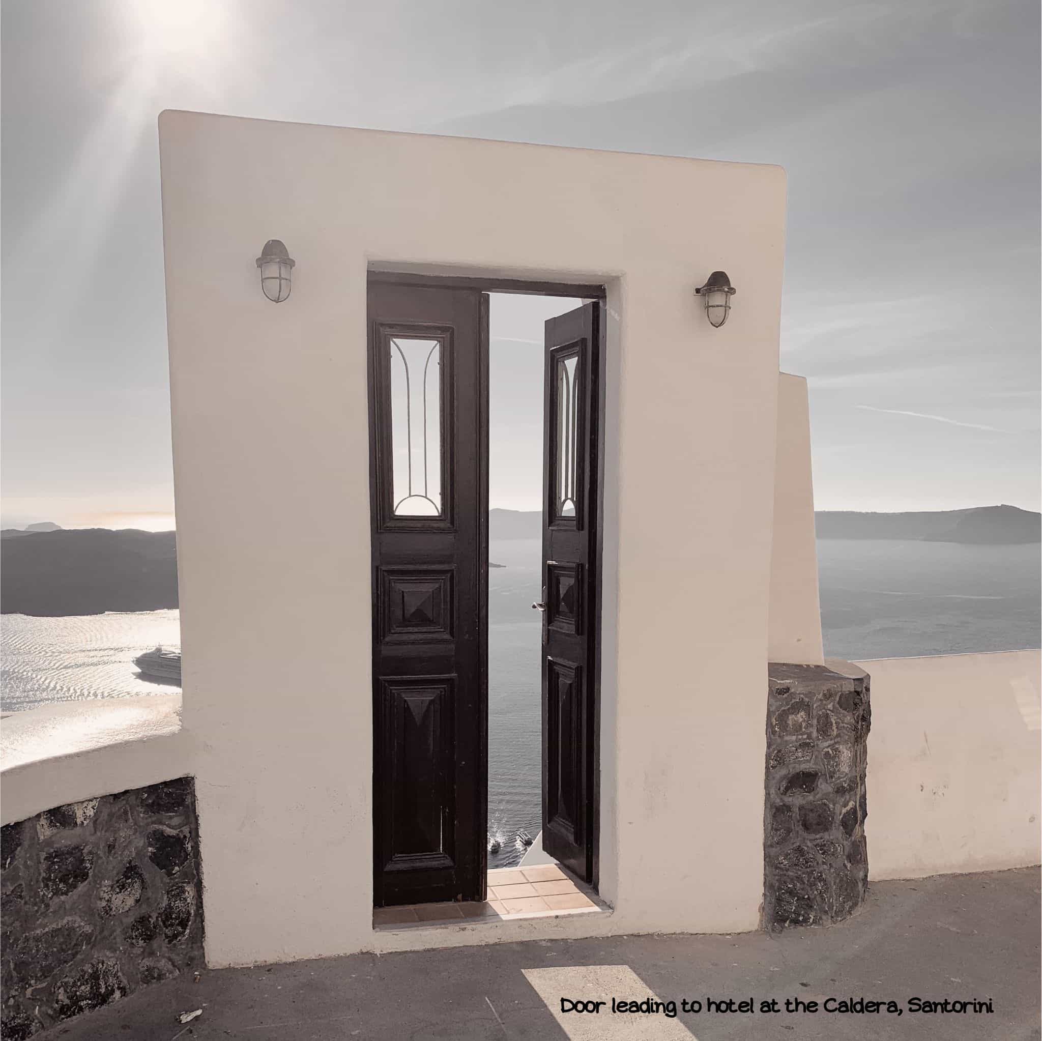 Athens: Island hopping to Santorini, Naxos and Mykonos