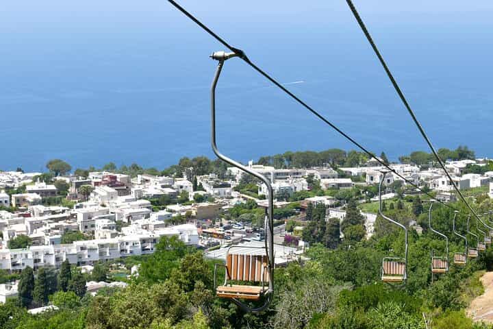 Capri and Anacapri with Optional Boat Ride Full-Day from Naples 