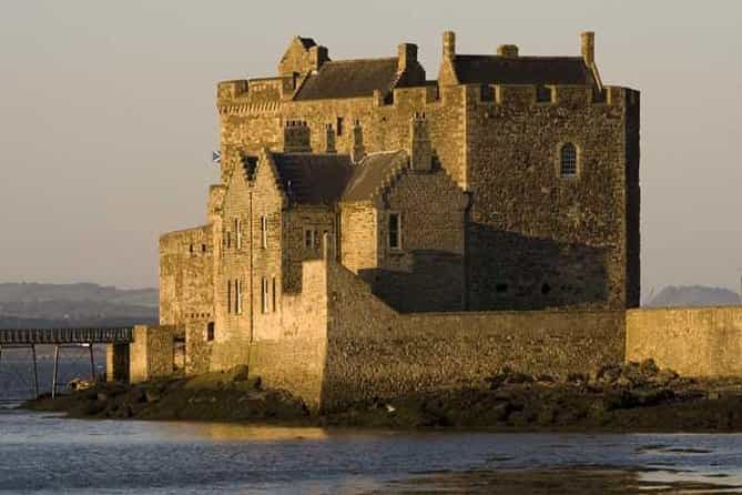 OUT-ES Outlander Tour - Spanish Tour Guide