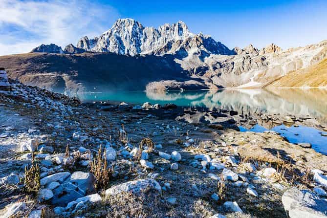 Everest Base Camp & Gokyo Lakes Homestay Trek – 15 Days