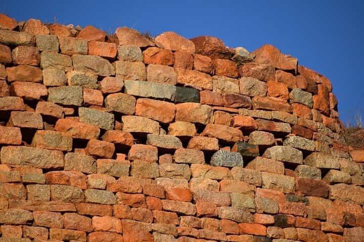 Khami Ruins Historical Tour