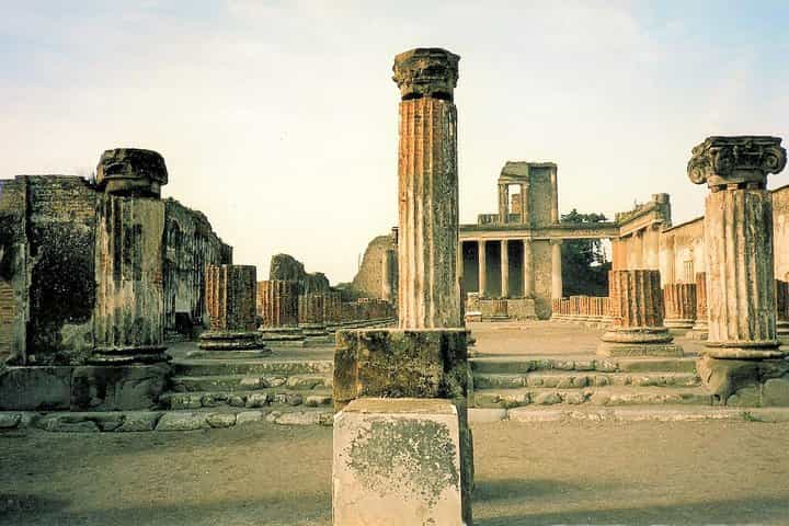 POMPEII half day tour from Naples - Group Tour