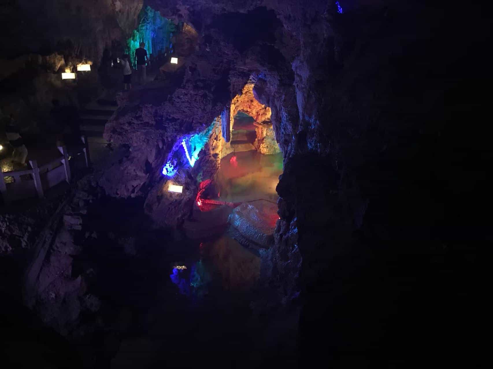 Private Day Tour in Yangshuo to Silver Cave and Ruyi Peak